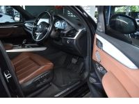 2016 BMW X5 2.0 xDrive40e M Sport 4WD SUV ที่สำคัญเซอร์วิสชุดใหญ่มาพร้อมใช้ยาวๆบิลกว่า 300,000 บาท รูปที่ 8